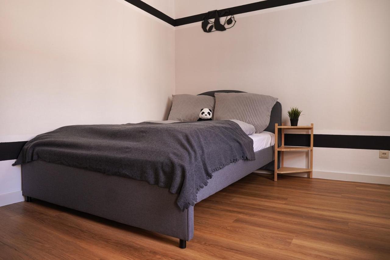 Fullhouse - Halle - T28 - Panda Apartment Exterior photo